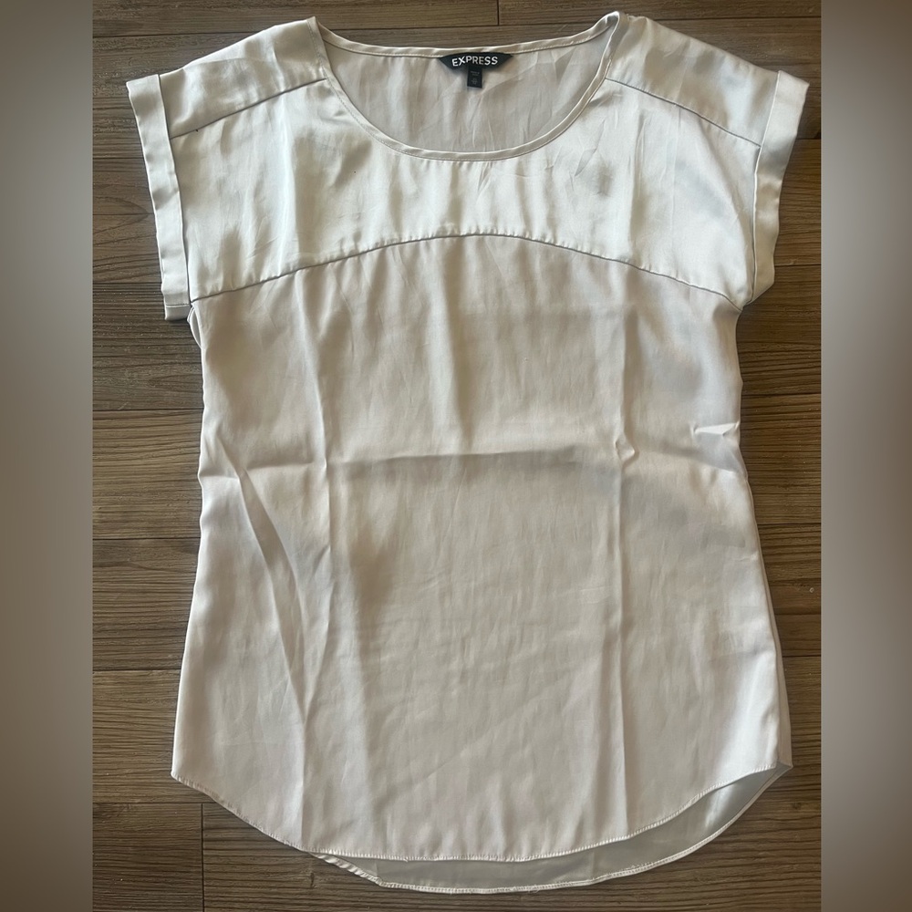 (Express) Satin sleeved blouse in cream
